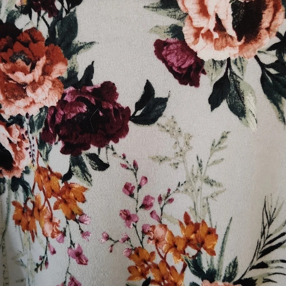 Ava James Light Blue Asymmetrical Top - Picture 9 of 13